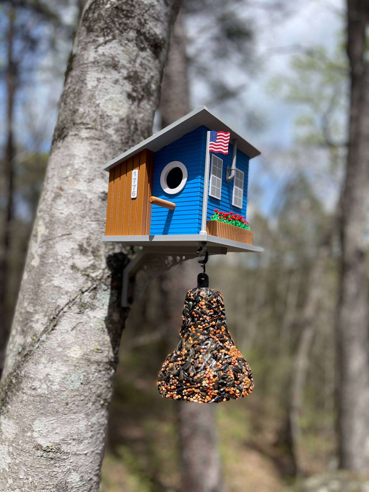 Cottage Birdhouse