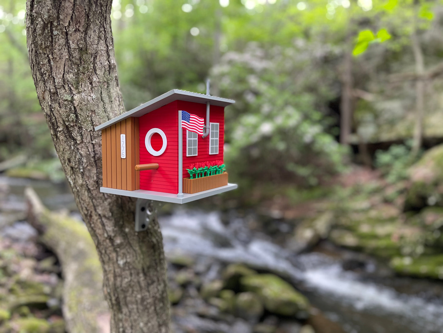 Cottage Birdhouse